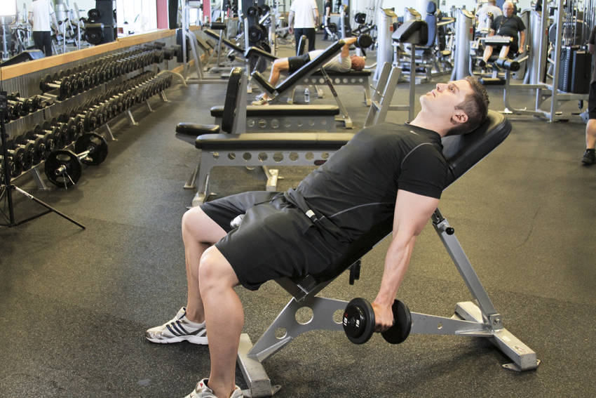 incline hammer curls exercise